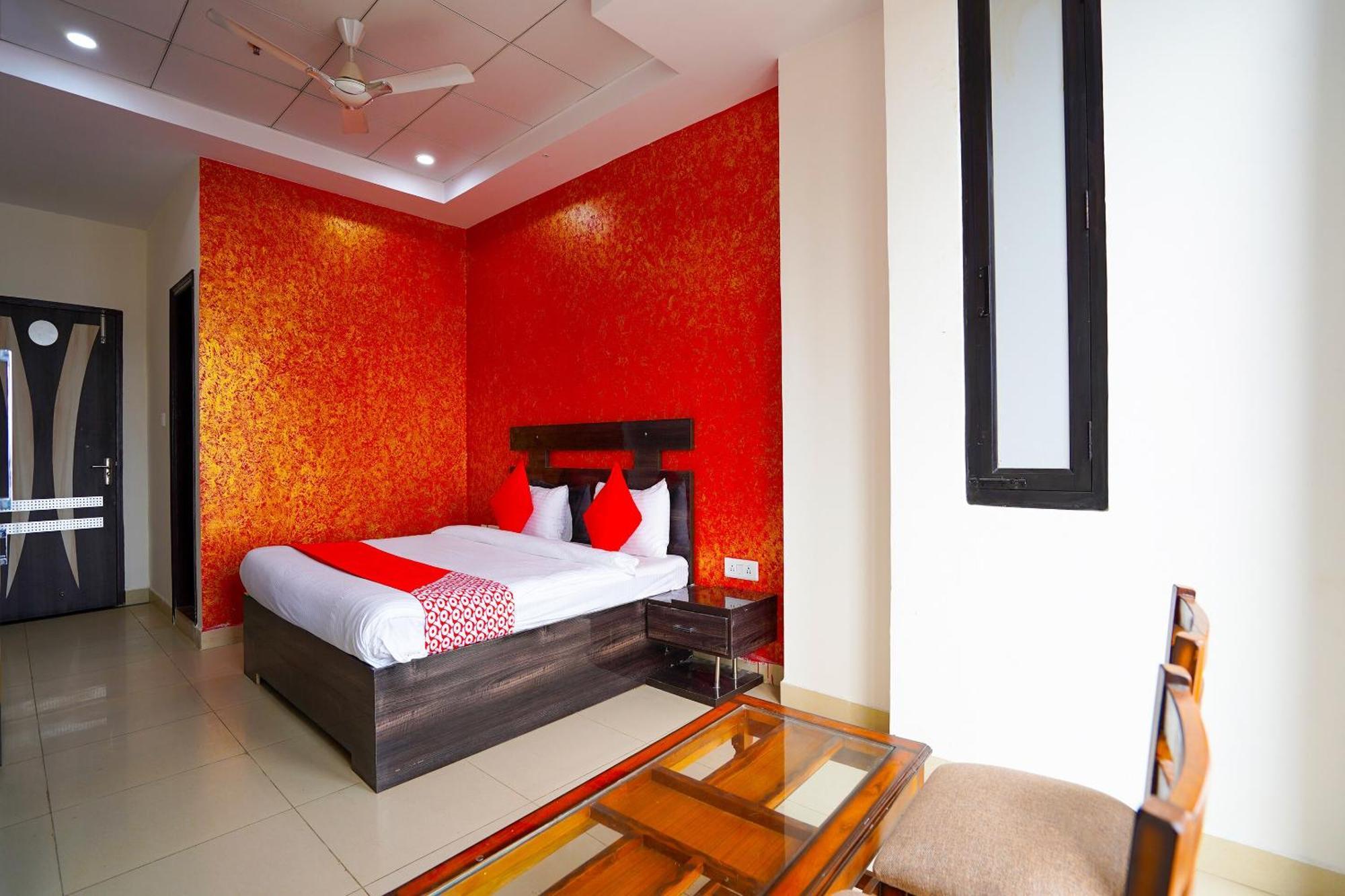Hotel O H D Hotel Bhiwadi Exterior photo